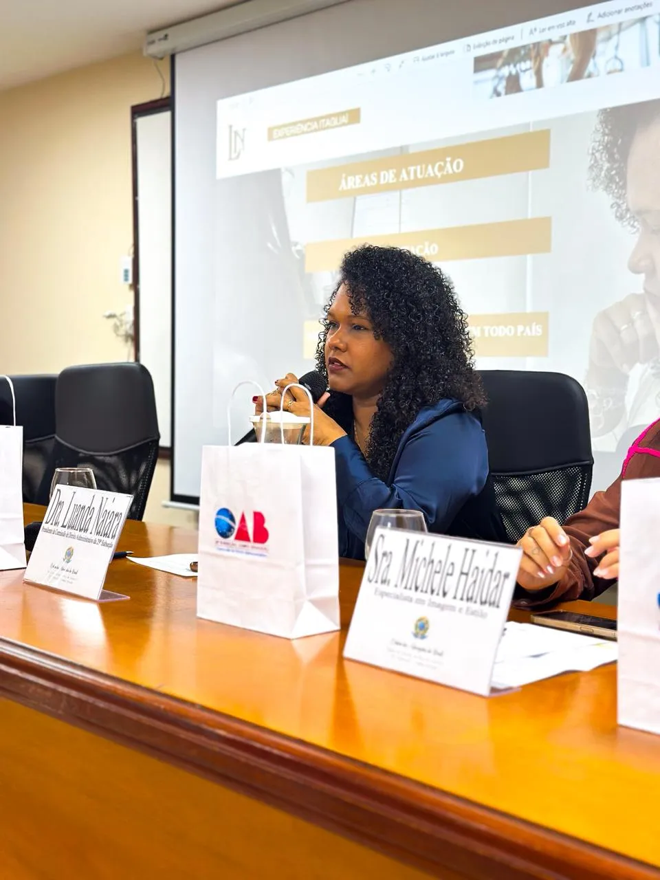 Dra. Luanda Naiara atuando na OAB